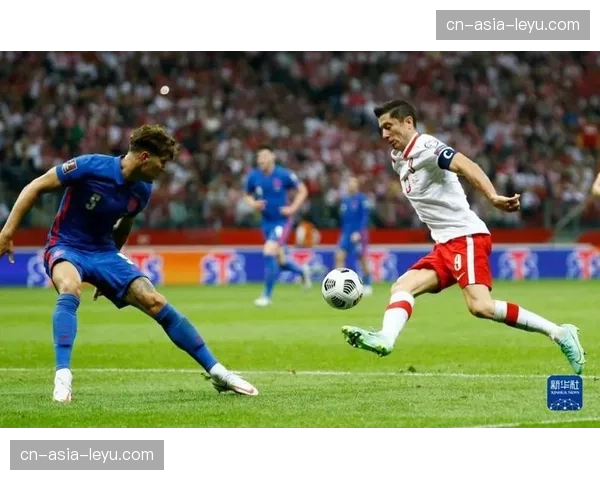 英格兰2-0完胜波兰，提前一轮锁定世界杯正赛资格